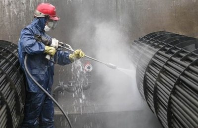 高壓清洗機(jī)換熱器清洗1.jpg 高壓清洗機(jī)換熱器清洗1.jpg